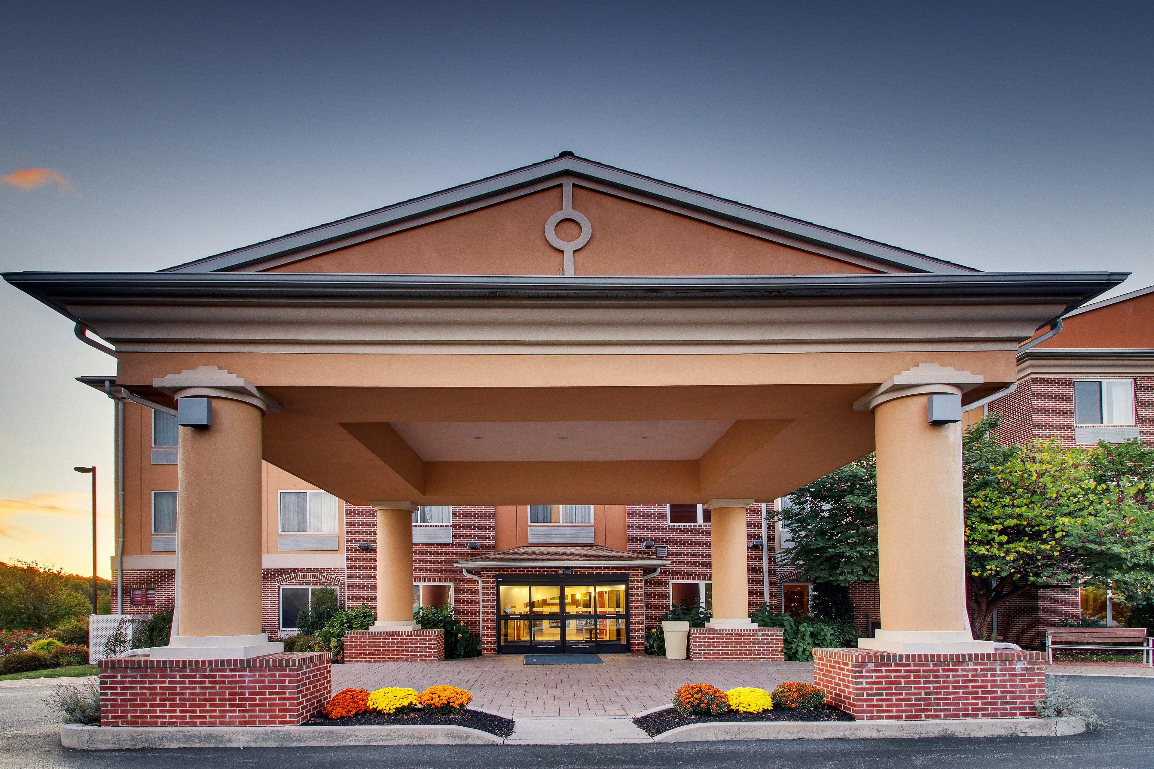 Holiday Inn Express Hotel & Suites Lancaster-Lititz By Ihg Екстер'єр фото