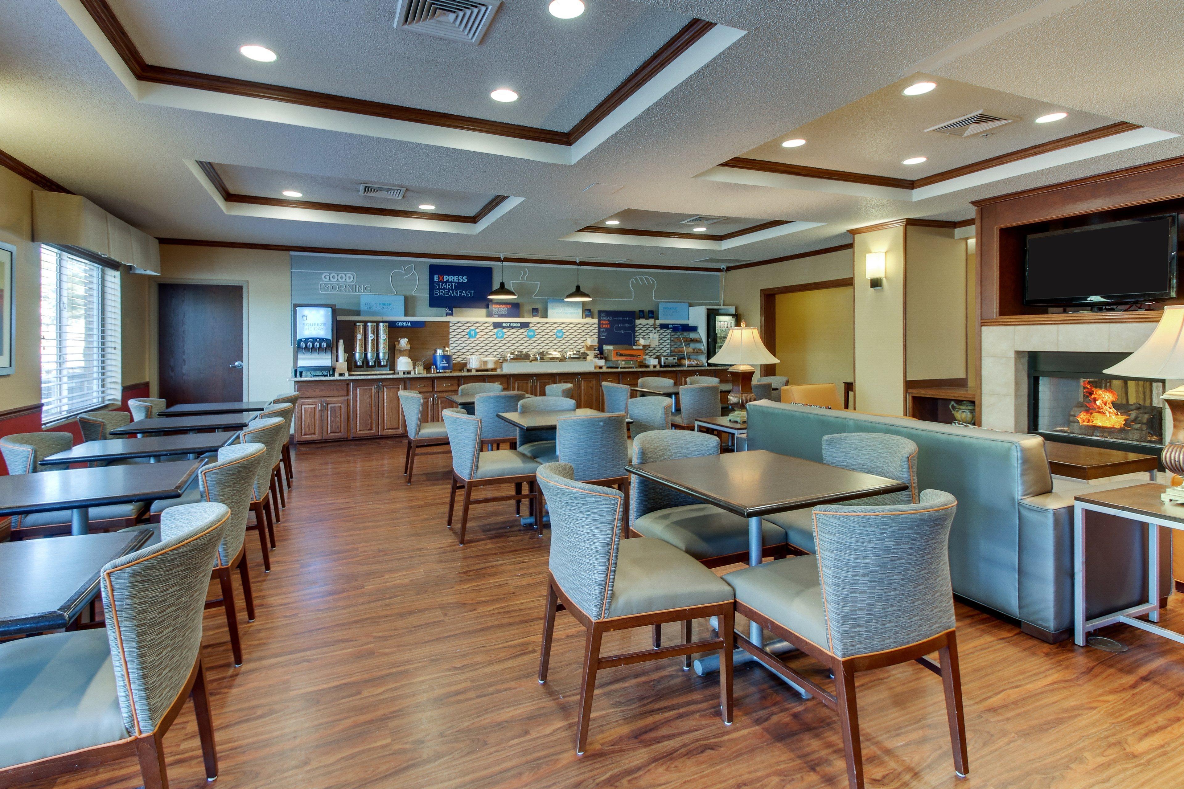 Holiday Inn Express Hotel & Suites Lancaster-Lititz By Ihg Екстер'єр фото